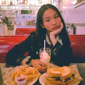 Meet your Posher, Sandy